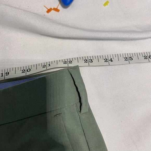 Peter Millar Shorts Mens 44 Green Performance Golf Classic Fit Polyester Modern - Picture 6 of 8